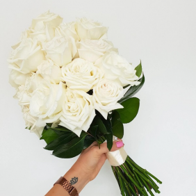  Ümraniye Çiçekçi Gelin El Buketleri Beyazgül Tasarım