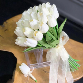  Ümraniye Çiçekçi Yapay Beyaz Lale Gelin El Çiçeği Buketi