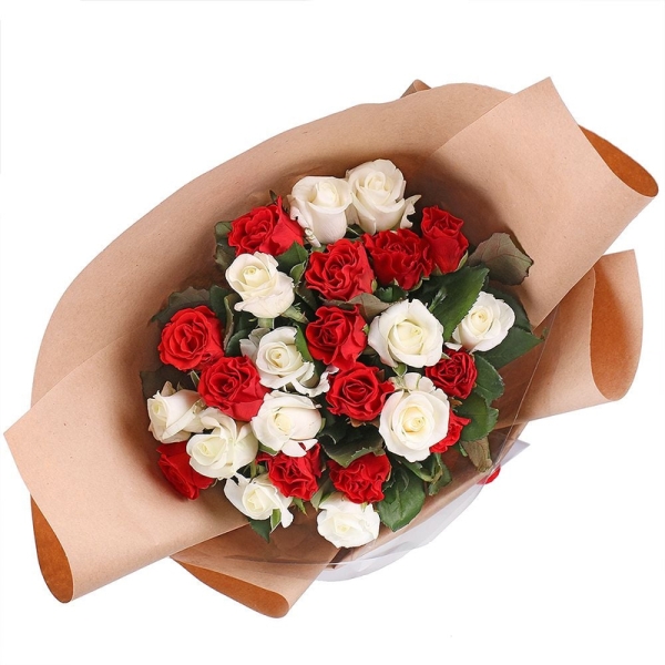  Kadıköy Çiçekçi Kırmızı & Beyaz Butik Gül Buketi